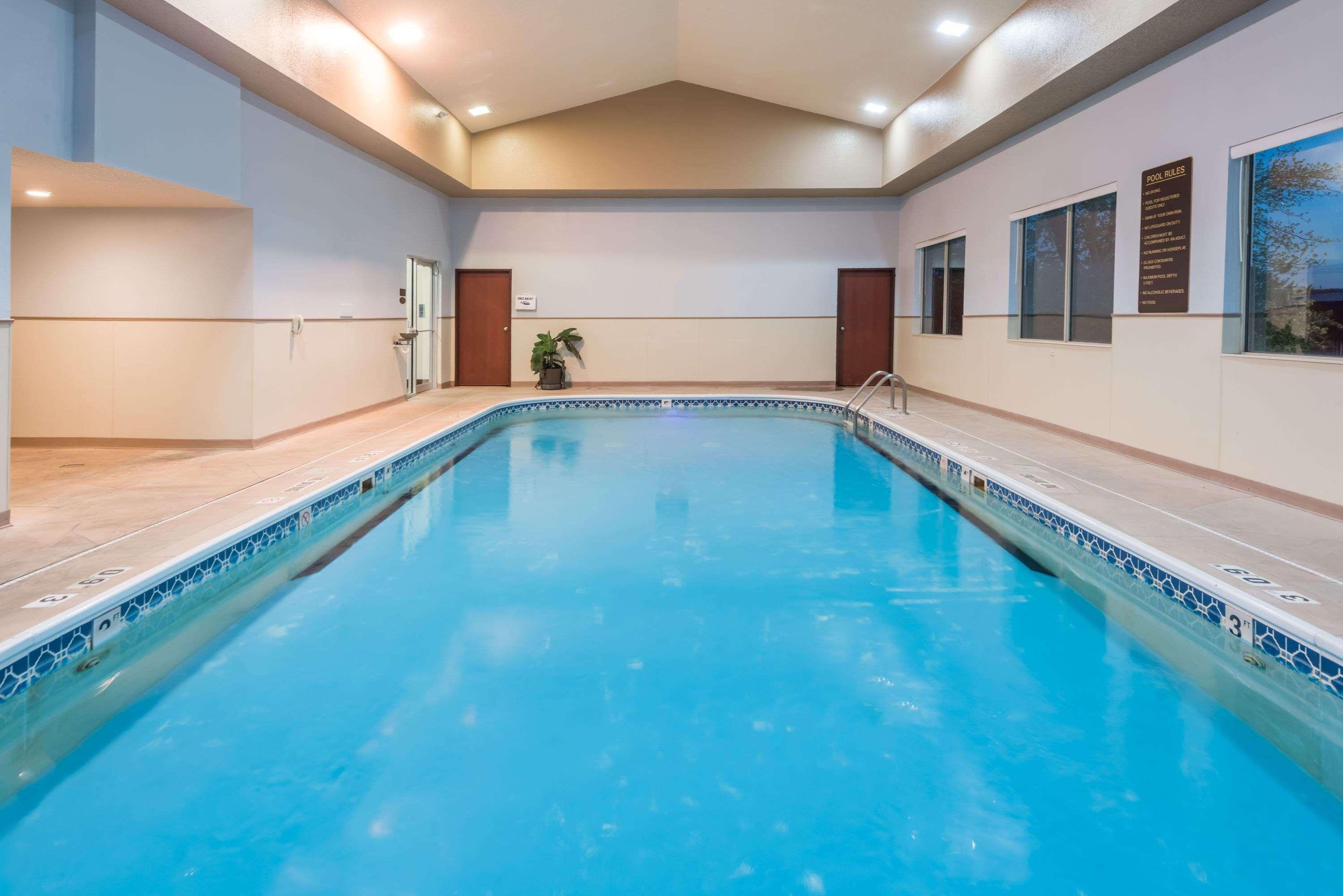 Seasons Inn & Suites Highland Esterno foto
