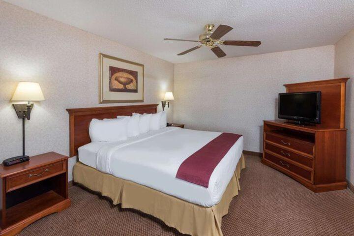 Seasons Inn & Suites Highland Esterno foto