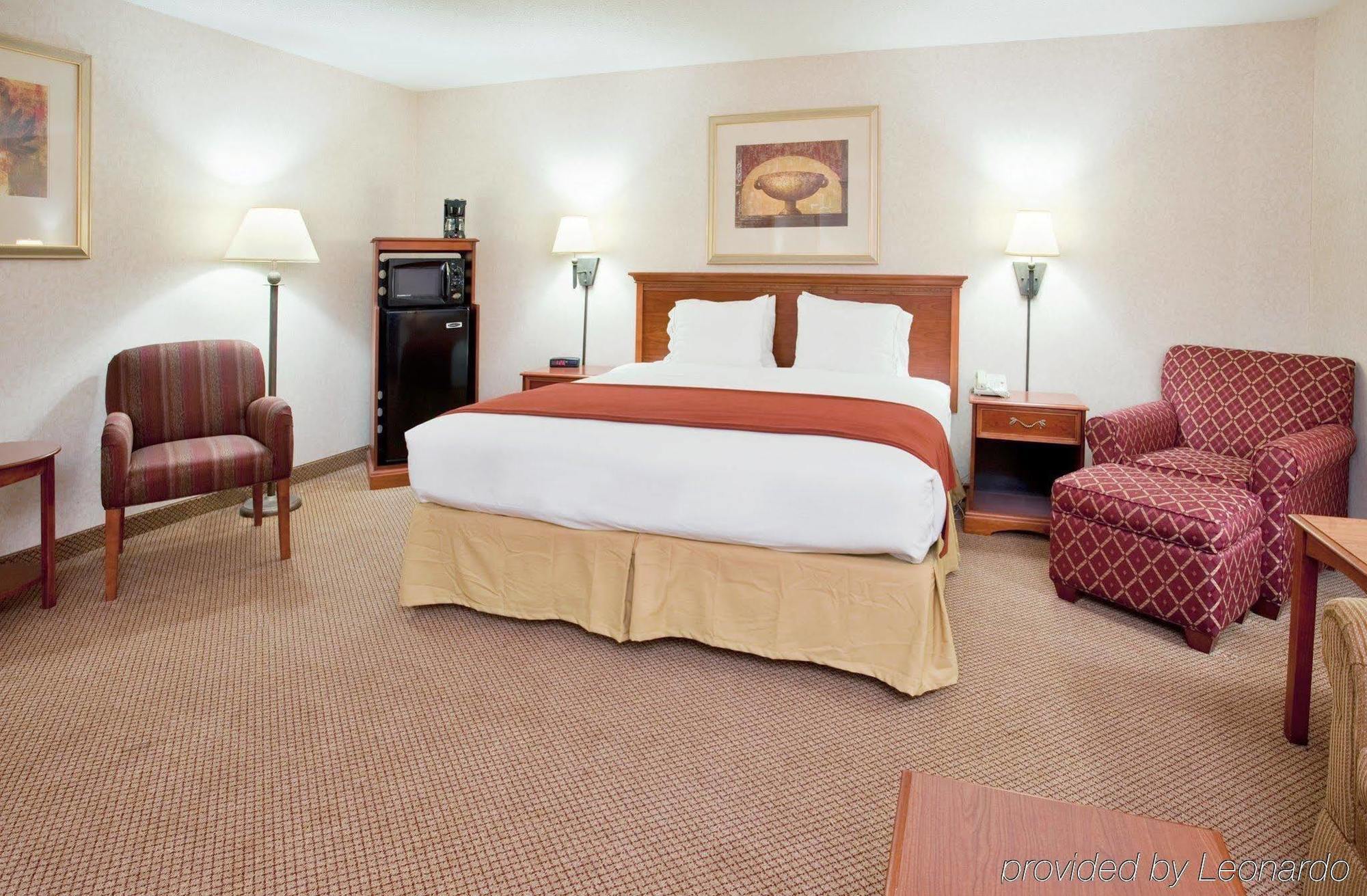 Seasons Inn & Suites Highland Camera foto