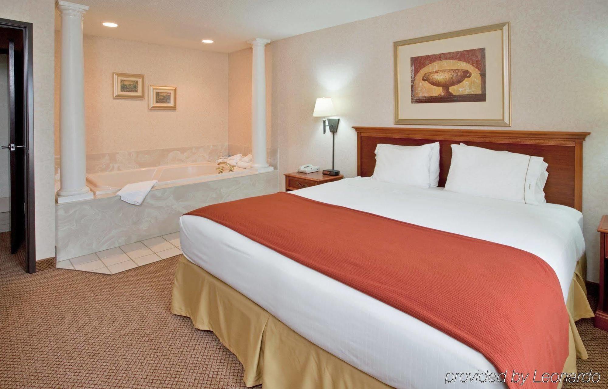 Seasons Inn & Suites Highland Camera foto